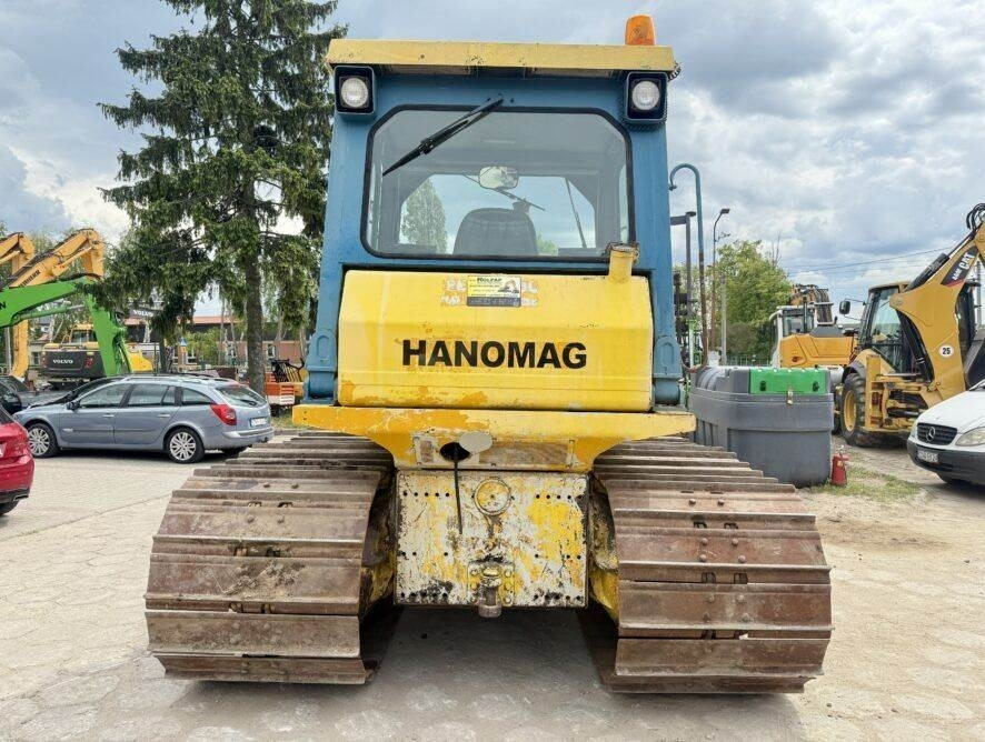 Hanomag D680E LGP  - Buldózer: 4 kép. Hanomag D680E LGP  - Buldózer: 4 kép.
