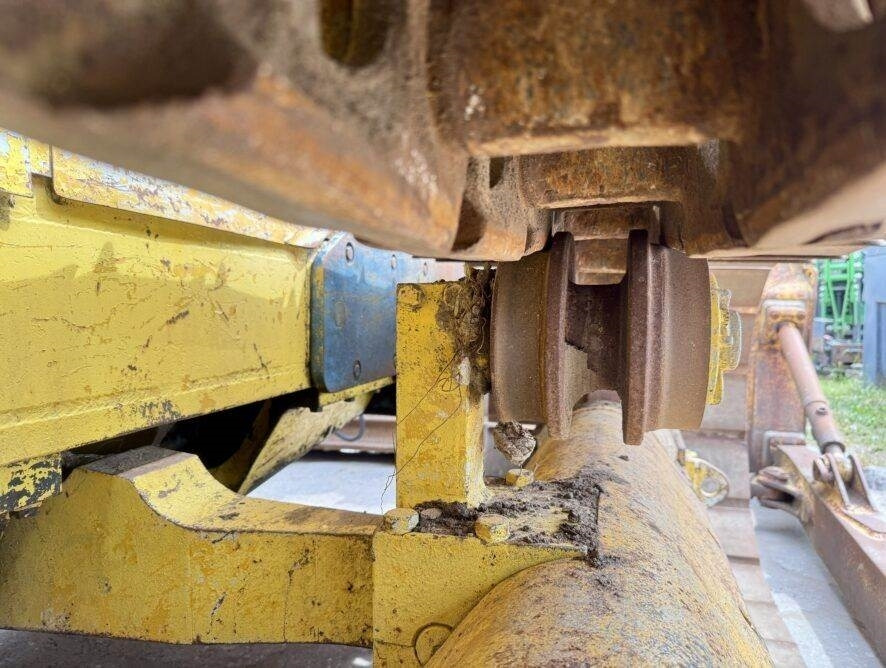 Buldózer Hanomag D680E LGP: 19 kép.