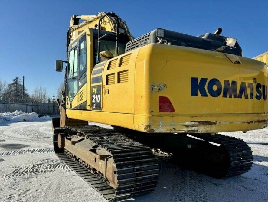 Komatsu PC210LC-11 rototilt ENGCON 2x bucket - Lánctalpas kotró: 2 kép. Komatsu PC210LC-11 rototilt ENGCON 2x bucket - Lánctalpas kotró: 2 kép.