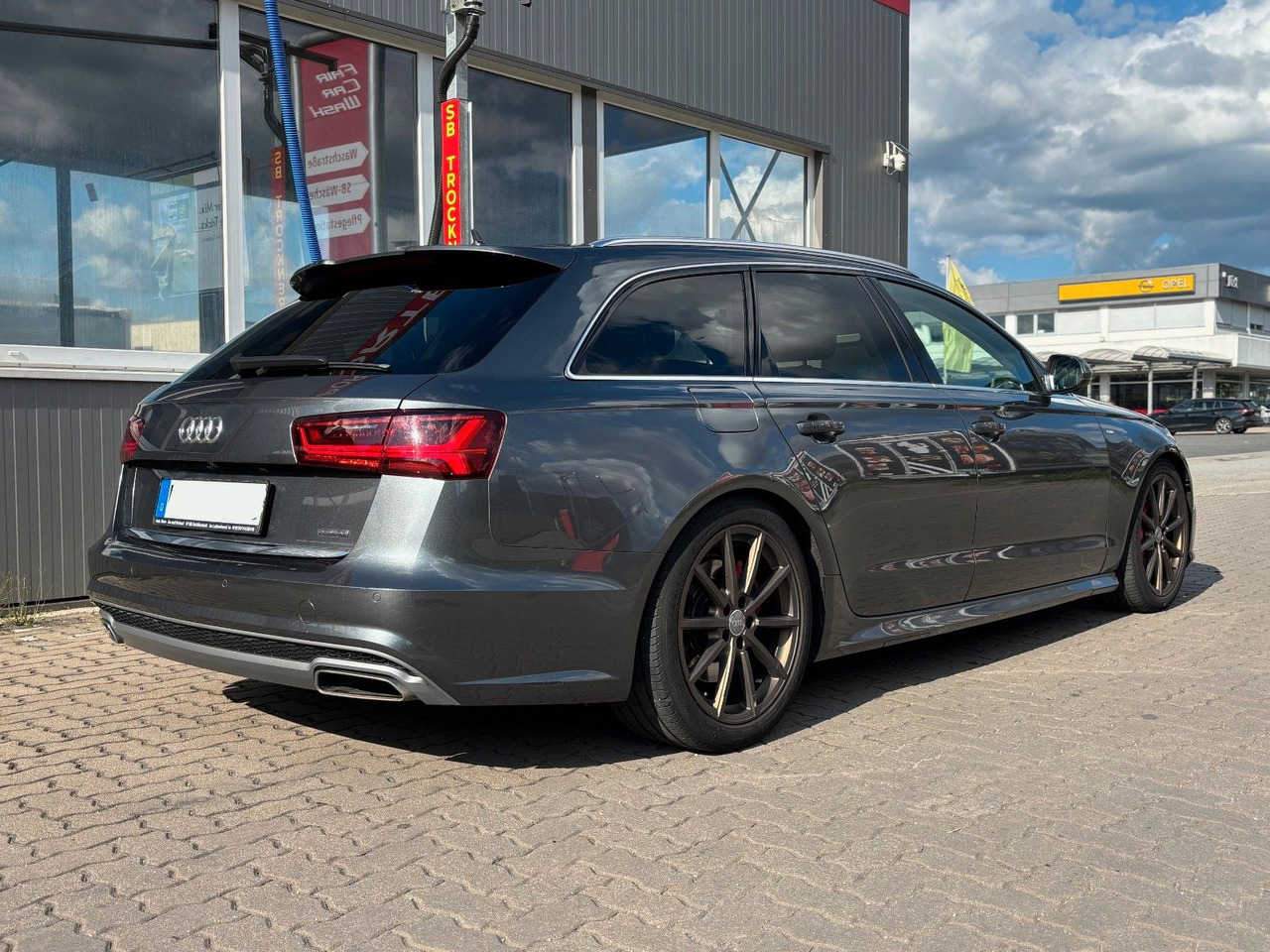 Audi A6 Avant 3.0 BiTDI SLine Quattro/V8 Sound/Pano - Kombi: 5 kép. Audi A6 Avant 3.0 BiTDI SLine Quattro/V8 Sound/Pano - Kombi: 5 kép.