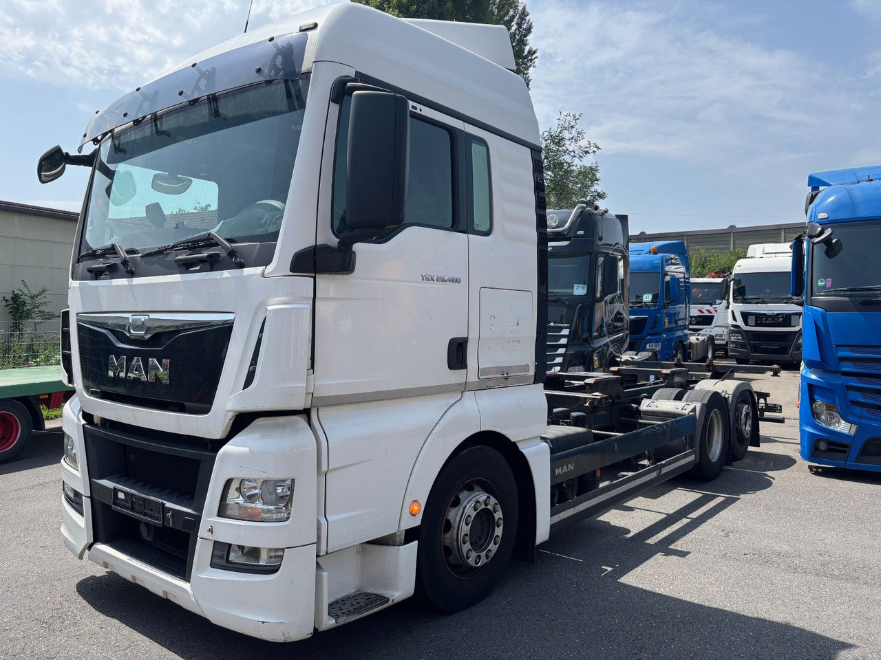 MAN TGX 26.400 Retarder/Lift/ - Cserefelépítményes teherautó: 1 kép. MAN TGX 26.400 Retarder/Lift/ - Cserefelépítményes teherautó: 1 kép.