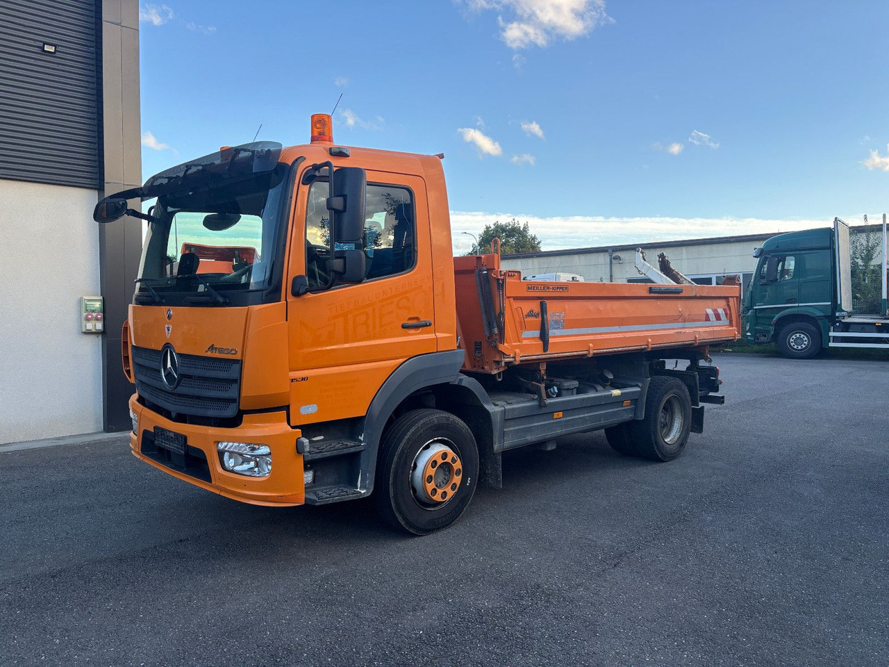Mercedes-Benz Atego 1530 Blatt/Klima/Kamera - Billenőplatós teherautó: 4 kép. Mercedes-Benz Atego 1530 Blatt/Klima/Kamera - Billenőplatós teherautó: 4 kép.
