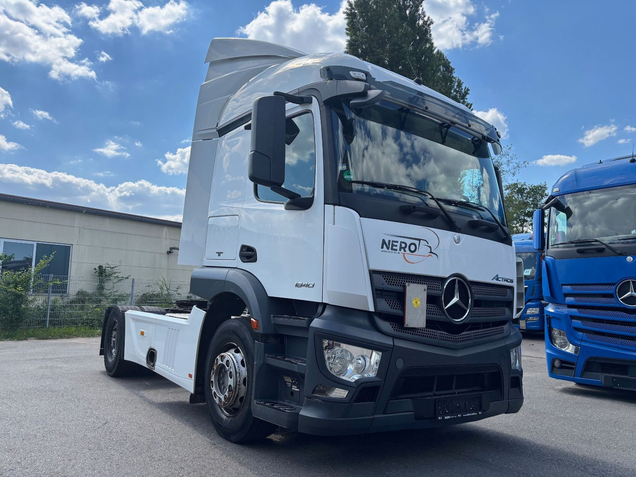 Mercedes-Benz Actros 1840 Kein 1842 1845 Retarder Blatt-Luft - Nyergesvontató: 2 kép. Mercedes-Benz Actros 1840 Kein 1842 1845 Retarder Blatt-Luft - Nyergesvontató: 2 kép.