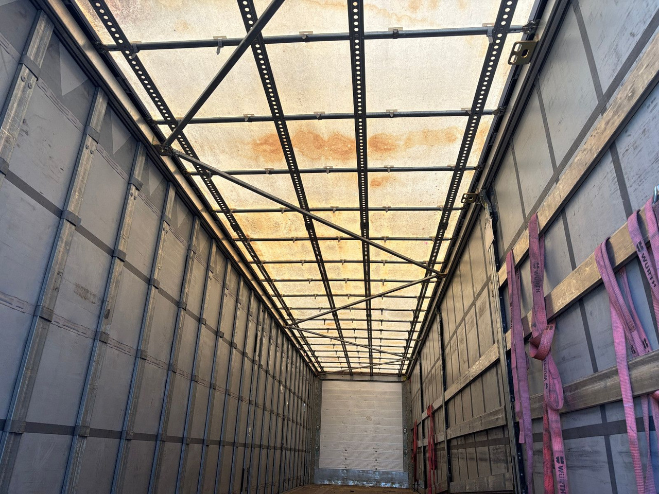 Ponyvás félpótkocsi Schmitz Cargobull SCS 24/ALU/Lift/Scheiben/EDSCHA/Palettenkasten: 8 kép.