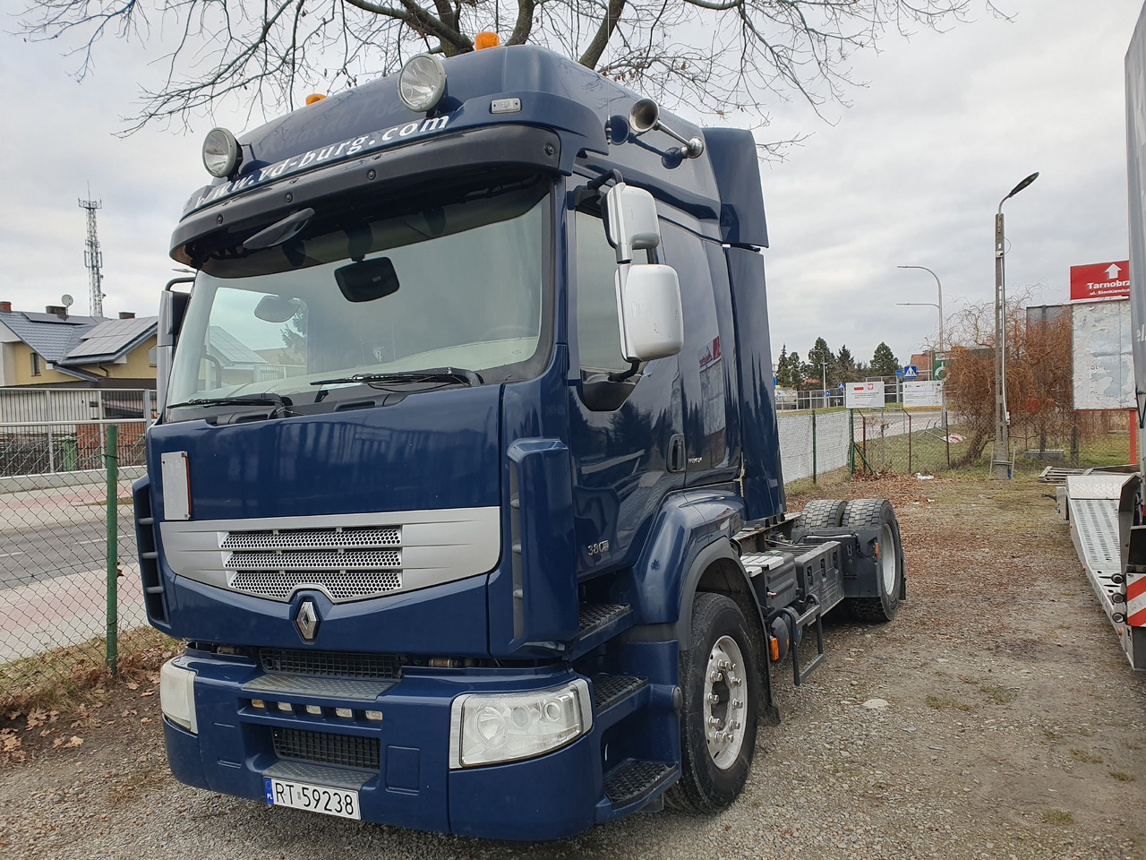 RENAULT PREMIUM AUTOMAT KLIMA WEBASTO ALU FELGI EURO5 - Nyergesvontató: 1 kép. RENAULT PREMIUM AUTOMAT KLIMA WEBASTO ALU FELGI EURO5 - Nyergesvontató: 1 kép.