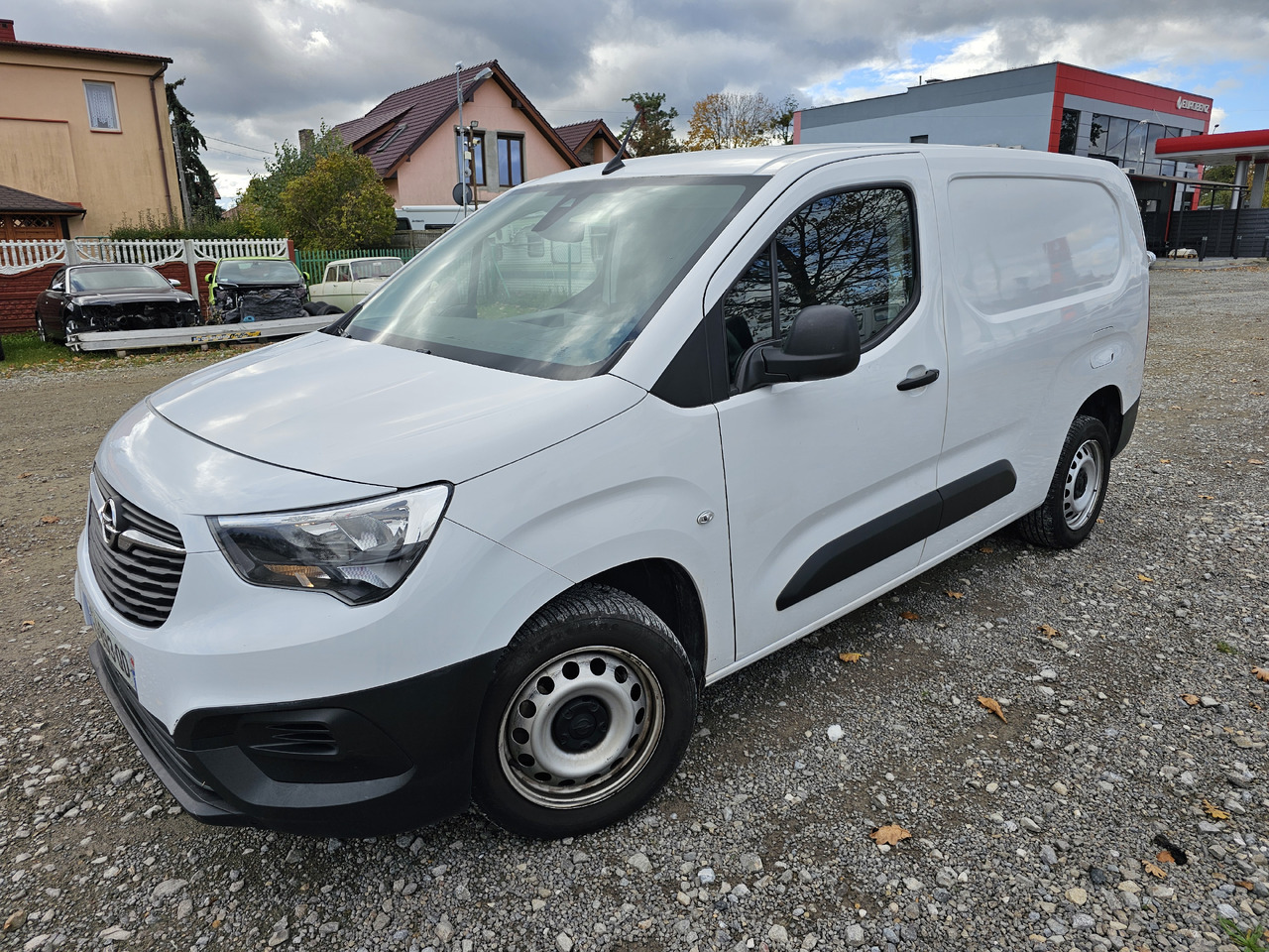 OPEL COMBO MAXI LONG CHLODNIA MROZNIA CARRIER KLIMA EURO6 - Hűtős kisteherautó: 3 kép. OPEL COMBO MAXI LONG CHLODNIA MROZNIA CARRIER KLIMA EURO6 - Hűtős kisteherautó: 3 kép.