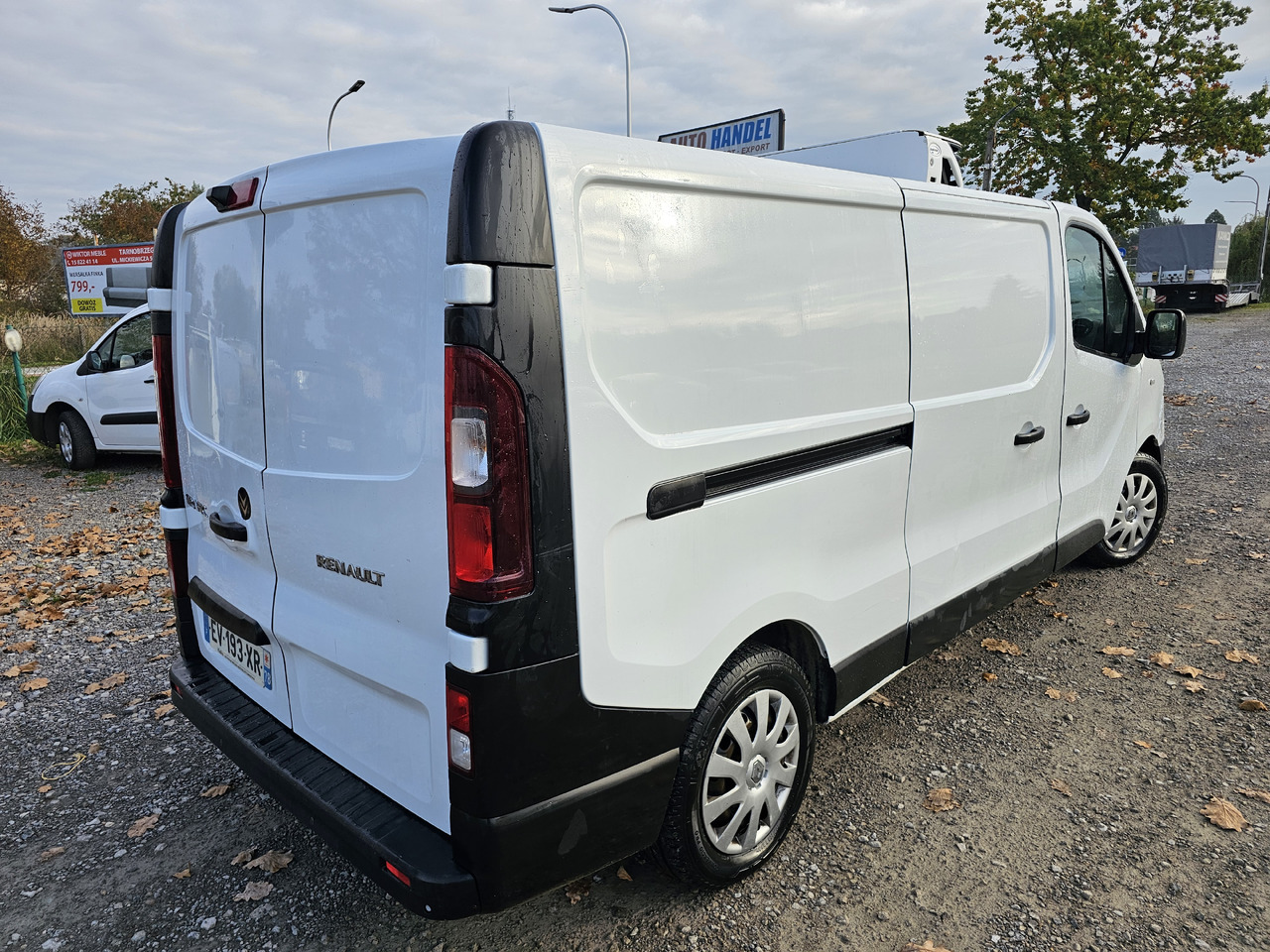 RENAULT TRAFIC MAXI LONG CHLODNIA MROZNIA CARRIER+230V KLIMA NAVI KAMERA EURO6 - Hűtős kisteherautó: 5 kép. RENAULT TRAFIC MAXI LONG CHLODNIA MROZNIA CARRIER+230V KLIMA NAVI KAMERA EURO6 - Hűtős kisteherautó: 5 kép.