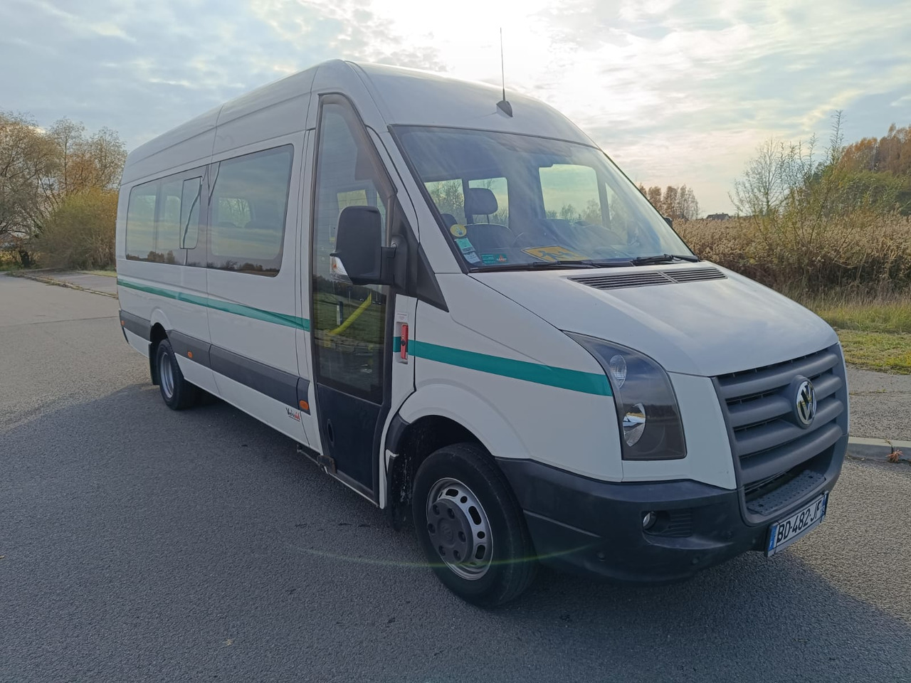 VOLKSWAGEN CRAFTER 23 OSOBY KLIMA WEBASTO KAMERA RETARDER HAK EURO5 - Távolsági busz: 1 kép. VOLKSWAGEN CRAFTER 23 OSOBY KLIMA WEBASTO KAMERA RETARDER HAK EURO5 - Távolsági busz: 1 kép.