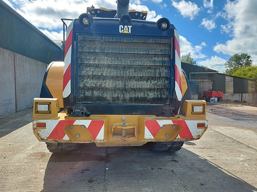 2016 Cat 966M - Gumikerekes homlokrakodó: 5 kép. 2016 Cat 966M - Gumikerekes homlokrakodó: 5 kép.