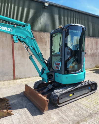 2016 Kobelco SK28SR-6 - Kotrógép: 3 kép. 2016 Kobelco SK28SR-6 - Kotrógép: 3 kép.