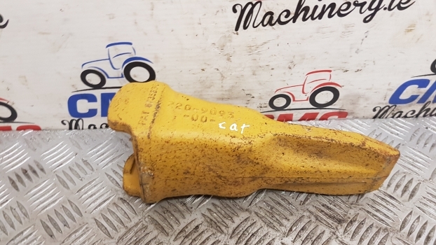 Caterpillar Excavator Or Backhoe Digger Bucket Tooth 220-9093 - Alkatrész - Kanál: 1 kép. Caterpillar Excavator Or Backhoe Digger Bucket Tooth 220-9093 - Alkatrész - Kanál: 1 kép.