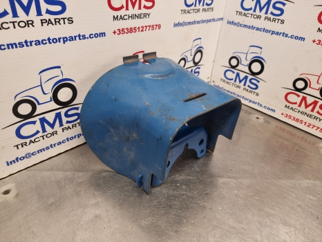 Ford 4600, 3000, 4000, 5000, 7000 Pto Guard Kit Dcpn7470a, Cfpn7470a, 83927054 - Alkatrész - Traktor: 2 kép. Ford 4600, 3000, 4000, 5000, 7000 Pto Guard Kit Dcpn7470a, Cfpn7470a, 83927054 - Alkatrész - Traktor: 2 kép.