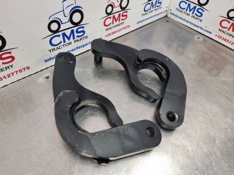 Landini 5-110h, 5-100h, 5-115h Hitch Hanger Arm Pair 3652123m91 - Alkatrész - Traktor: 5 kép. Landini 5-110h, 5-100h, 5-115h Hitch Hanger Arm Pair 3652123m91 - Alkatrész - Traktor: 5 kép.