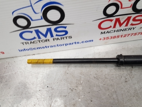 Case 1056, 856, 956, 845 Pick Up Hitch Rod 1532740c1, 1532739c1, 3226950r1 - Gyorscsatlakozó - Traktor: 3 kép. Case 1056, 856, 956, 845 Pick Up Hitch Rod 1532740c1, 1532739c1, 3226950r1 - Gyorscsatlakozó - Traktor: 3 kép.