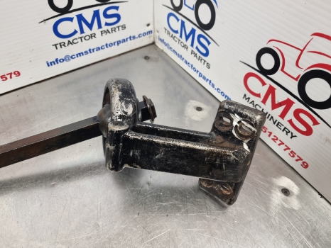 Case 4230, 4000, 95 Series, Hitch Lever Assy 1970813c1, 1970823c1, 1970816c2 - Keret/ Alváz: 3 kép. Case 4230, 4000, 95 Series, Hitch Lever Assy 1970813c1, 1970823c1, 1970816c2 - Keret/ Alváz: 3 kép.