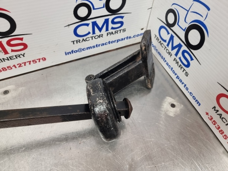 Case 4230, 4000, 95 Series, Hitch Lever Assy 1970813c1, 1970823c1, 1970816c2 - Keret/ Alváz: 5 kép. Case 4230, 4000, 95 Series, Hitch Lever Assy 1970813c1, 1970823c1, 1970816c2 - Keret/ Alváz: 5 kép.