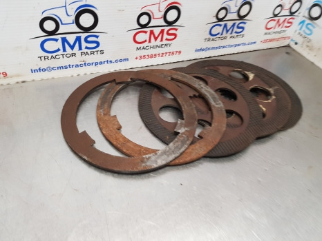 Case 4230, Cx, 885, International, Brake Disc Kit 114622c2, 399736r3 - Féktárcsa: 2 kép. Case 4230, Cx, 885, International, Brake Disc Kit 114622c2, 399736r3 - Féktárcsa: 2 kép.