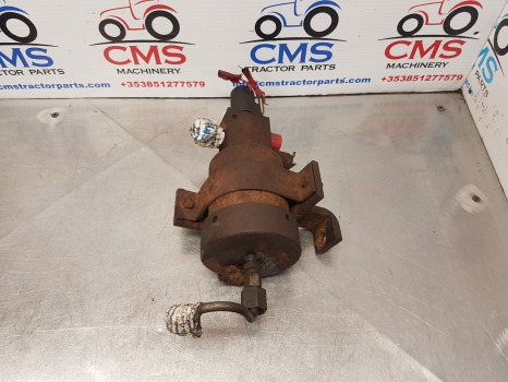 Case 5120, 5140, 5130, 1056xl, 956xl Pressure Regulating Valve 1328737c91 - Hidraulika: 2 kép. Case 5120, 5140, 5130, 1056xl, 956xl Pressure Regulating Valve 1328737c91 - Hidraulika: 2 kép.