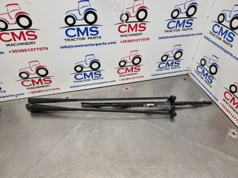 Case Ford New Fiat Holland 40, Tm, Ts, 60, Mxm, M Series Wiper Arm Assy 83994998 - Ablaktörlő: 1 kép. Case Ford New Fiat Holland 40, Tm, Ts, 60, Mxm, M Series Wiper Arm Assy 83994998 - Ablaktörlő: 1 kép.
