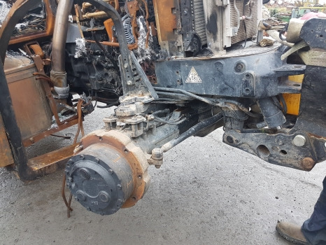 Case Maxxum 145 Front, Rear Axle, Engine, Transmission, Hydraulic Parts Nut - Tengely és alkatrészek - Traktor: 2 kép. Case Maxxum 145 Front, Rear Axle, Engine, Transmission, Hydraulic Parts Nut - Tengely és alkatrészek - Traktor: 2 kép.