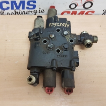 Case Mxm, New Holland Tm, Tsa, T6000,t7000 Series,distributor 87523484, 5196077 - Hidraulikus szelep - Traktor: 1 kép. Case Mxm, New Holland Tm, Tsa, T6000,t7000 Series,distributor 87523484, 5196077 - Hidraulikus szelep - Traktor: 1 kép.