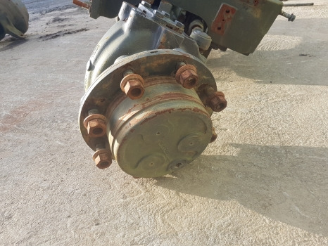 Claas 340 Cx Front Axle Carraro Nut 20.19 644926, 0011065202, 359934, 0011200612 - Tengely és alkatrészek: 5 kép. Claas 340 Cx Front Axle Carraro Nut 20.19 644926, 0011065202, 359934, 0011200612 - Tengely és alkatrészek: 5 kép.
