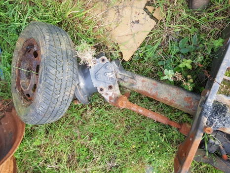 Claas Arion 420, Carraro 20-19 Front Axle Complete 340507, 125812, 068550 - Tengely és alkatrészek: 3 kép. Claas Arion 420, Carraro 20-19 Front Axle Complete 340507, 125812, 068550 - Tengely és alkatrészek: 3 kép.