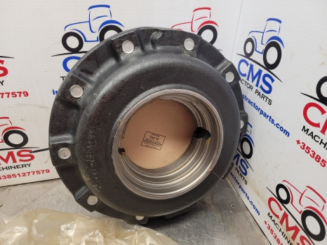 Claas Arion 500, 600 A34, A35, A36, A37 Carraro Front Axle Hub Bolt Plate 11530 - Első tengely: 5 kép. Claas Arion 500, 600 A34, A35, A36, A37 Carraro Front Axle Hub Bolt Plate 11530 - Első tengely: 5 kép.