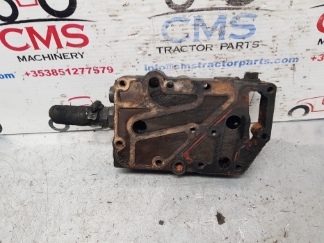 Claas Arion 600 Series 640 Engine Oil Cooler 0011613210, 0011350580 - Olajhűtő - Traktor: 2 kép. Claas Arion 600 Series 640 Engine Oil Cooler 0011613210, 0011350580 - Olajhűtő - Traktor: 2 kép.
