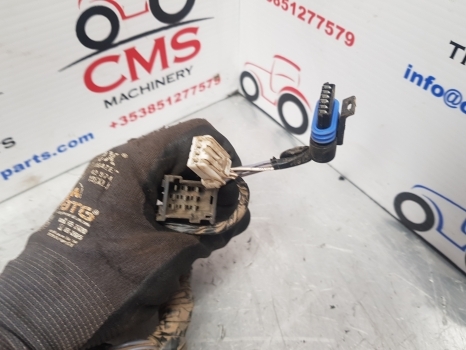 Claas Arion 640 Cab Dashboard Wiring Loom 0026081260, 0026081261, 26081260 - Kábel/ Kábelkorbácso - Traktor: 5 kép. Claas Arion 640 Cab Dashboard Wiring Loom 0026081260, 0026081261, 26081260 - Kábel/ Kábelkorbácso - Traktor: 5 kép.