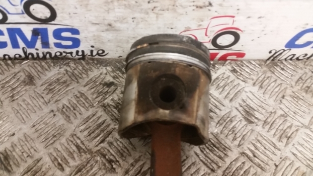 Deutz Agrotron 6.15 Engine Piston And Connecting Rod 04800307, 04800286 - Dugattyú/ Gyűrű/ Persely - Traktor: 3 kép. Deutz Agrotron 6.15 Engine Piston And Connecting Rod 04800307, 04800286 - Dugattyú/ Gyűrű/ Persely - Traktor: 3 kép.