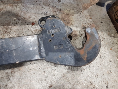 Deutz Agrotron M620 Lift Arm Rhs 0.014.1471.3/20,0.014.1421.3 - Felfüggesztés: 5 kép. Deutz Agrotron M620 Lift Arm Rhs 0.014.1471.3/20,0.014.1421.3 - Felfüggesztés: 5 kép.