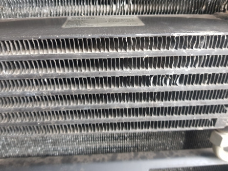 Deutz Agrotron M620, M600, M610, M640, Ttv610, L710 Fuel Cooler 0.015.8483.2 - Hűtőrendszer - Traktor: 5 kép. Deutz Agrotron M620, M600, M610, M640, Ttv610, L710 Fuel Cooler 0.015.8483.2 - Hűtőrendszer - Traktor: 5 kép.