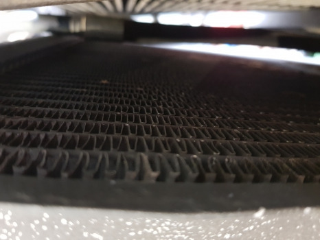 Radiátor Deutz Agrotron M620, M610, Ttv  Engine Water Cooling Radiator 0.015.4317.4/20: 7 kép. Radiátor Deutz Agrotron M620, M610, Ttv  Engine Water Cooling Radiator 0.015.4317.4/20: 7 kép.