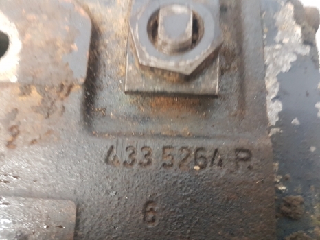 Deutz D07 7807,dx 120, 140, 160 Hydraulic Spool Valve 03593591 4335264r - Hidraulikus szelep - Traktor: 3 kép. Deutz D07 7807,dx 120, 140, 160 Hydraulic Spool Valve 03593591 4335264r - Hidraulikus szelep - Traktor: 3 kép.