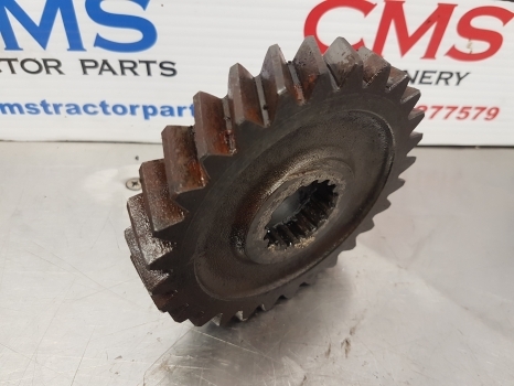 Deutz D7807c, 06, 07, Dx 3.90, D 6806 Transmission Gear Z 28 04313566 - Kardántengely - Traktor: 4 kép. Deutz D7807c, 06, 07, Dx 3.90, D 6806 Transmission Gear Z 28 04313566 - Kardántengely - Traktor: 4 kép.