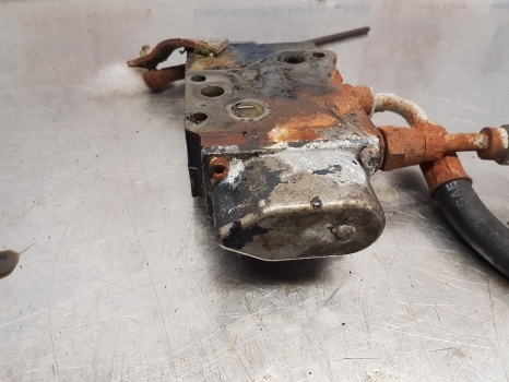Deutz Dxbis110, 120, 140, 160 Hydraulic Spool Valve 04300357, 04304155 - Hidraulikus szelep - Traktor: 4 kép. Deutz Dxbis110, 120, 140, 160 Hydraulic Spool Valve 04300357, 04304155 - Hidraulikus szelep - Traktor: 4 kép.