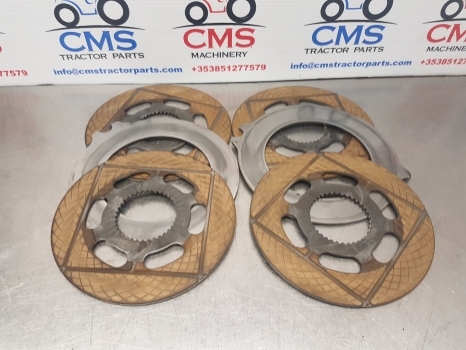 Fendt 818 Brake Disc Kit 835100321071, 716150150500 - Féktárcsa - Mezőgazdasági gépek: 1 kép. Fendt 818 Brake Disc Kit 835100321071, 716150150500 - Féktárcsa - Mezőgazdasági gépek: 1 kép.