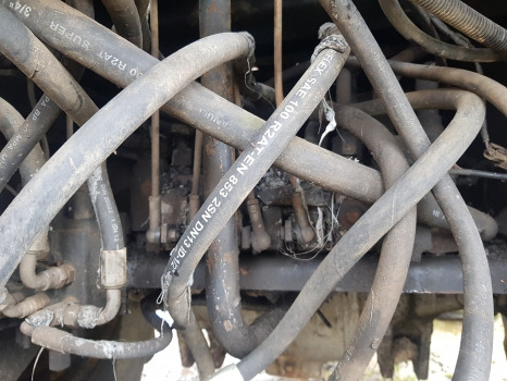 Fermec 860 Backhoe Hydraulic Control Valve Control Valve - Hidraulika: 1 kép. Fermec 860 Backhoe Hydraulic Control Valve Control Valve - Hidraulika: 1 kép.