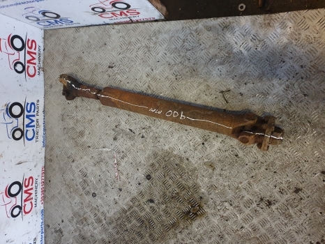 Fermec Terex 750, 760, 860 Fwd, 4wd Propeller Drive Shaft 6106485m91 - Kardántengely - Kotrórakodó: 1 kép. Fermec Terex 750, 760, 860 Fwd, 4wd Propeller Drive Shaft 6106485m91 - Kardántengely - Kotrórakodó: 1 kép.