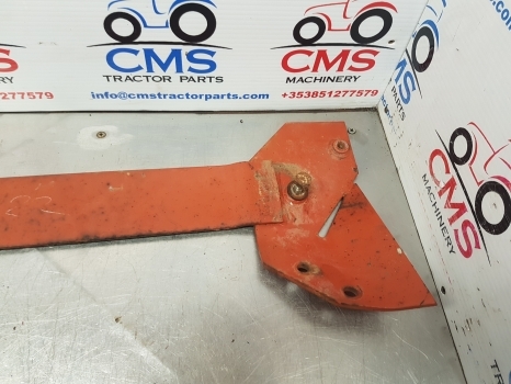 Fiat 115-90, 140-90, 130-90, 160-90, 180-90 Fuel Tank Support 82992886, 82992887 - Üzemanyag tartály - Mezőgazdasági gépek: 3 kép. Fiat 115-90, 140-90, 130-90, 160-90, 180-90 Fuel Tank Support 82992886, 82992887 - Üzemanyag tartály - Mezőgazdasági gépek: 3 kép.