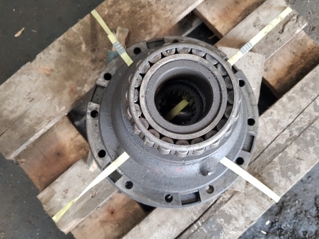 Fiat 1180, 160-90, 180-90, 140-90 Rear Axle Differential Assy 5106055, 5106043 - Hátsó tengely: 5 kép. Fiat 1180, 160-90, 180-90, 140-90 Rear Axle Differential Assy 5106055, 5106043 - Hátsó tengely: 5 kép.