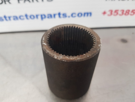 Fiat 880, 880dt, Fuel Injection Pump Splined Sleeve, Coupling 4694314 - Befecskendező szelep: 2 kép. Fiat 880, 880dt, Fuel Injection Pump Splined Sleeve, Coupling 4694314 - Befecskendező szelep: 2 kép.