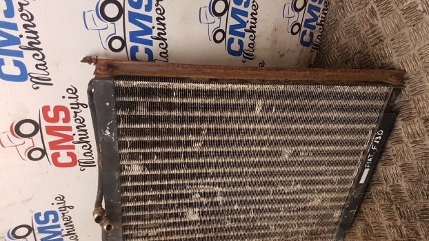 Fiat F Series F130, F140, F120, F115 Conditioning Condenser Radiator 5155716 - Kondenzátor - Traktor: 4 kép. Fiat F Series F130, F140, F120, F115 Conditioning Condenser Radiator 5155716 - Kondenzátor - Traktor: 4 kép.