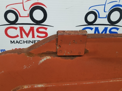 Fiat F100, F110, F115, F120, F130, F140 Air Conditioning Roof Hatch 5150852 - Karosszéria és külső - Mezőgazdasági gépek: 3 kép. Fiat F100, F110, F115, F120, F130, F140 Air Conditioning Roof Hatch 5150852 - Karosszéria és külső - Mezőgazdasági gépek: 3 kép.