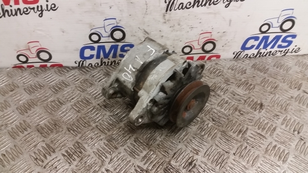 Fiat F100, F110, F115, F120, F140 Alternator 4808511, 4813248 - Generátor - Traktor: 1 kép. Fiat F100, F110, F115, F120, F140 Alternator 4808511, 4813248 - Generátor - Traktor: 1 kép.