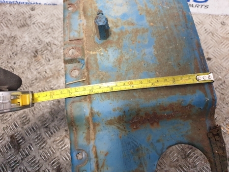 Ford 10 Series Ap Cab Bonnet Panel Front Of Cab - Motorháztető - Traktor: 4 kép. Ford 10 Series Ap Cab Bonnet Panel Front Of Cab - Motorháztető - Traktor: 4 kép.