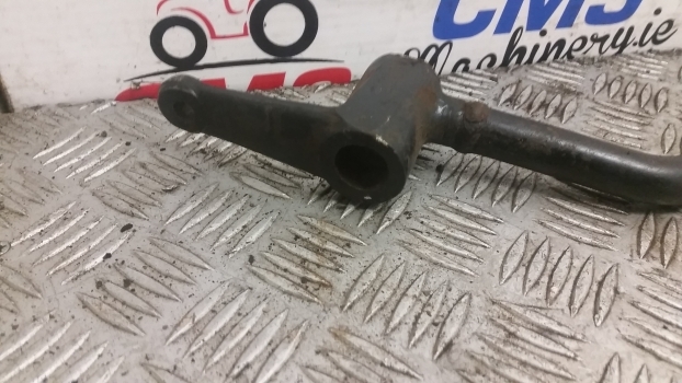 Ford 30 S 3430, 3930, 4630, 5030 Transmission Control Lever E9nn7202ab, 81874727 - Sebességváltó kar - Traktor: 3 kép. Ford 30 S 3430, 3930, 4630, 5030 Transmission Control Lever E9nn7202ab, 81874727 - Sebességváltó kar - Traktor: 3 kép.