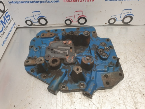 Ford 40 Series Transmission Control Cover F0nn7z479ag, 81871981,f0nn7z479af - Erőátvitel: 4 kép. Ford 40 Series Transmission Control Cover F0nn7z479ag, 81871981,f0nn7z479af - Erőátvitel: 4 kép.