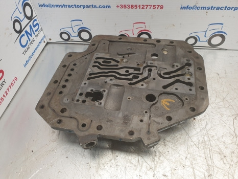 Ford 40 Series Transmission Control Cover F0nn7z479ag, 81871981,f0nn7z479af - Erőátvitel: 5 kép. Ford 40 Series Transmission Control Cover F0nn7z479ag, 81871981,f0nn7z479af - Erőátvitel: 5 kép.